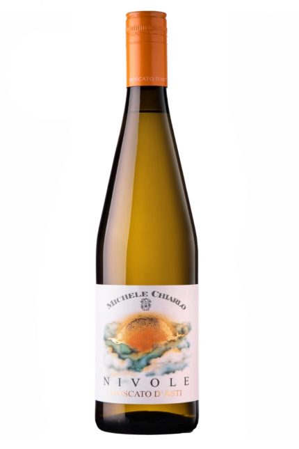 REMAINING STOCK: Michele Chiarlo Nivole Moscato d'Asti 2022 (750 ml)